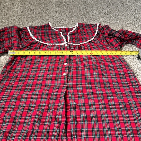 Lanz of Salzburg sm/med flannel nightgown - Picture 3 of 4